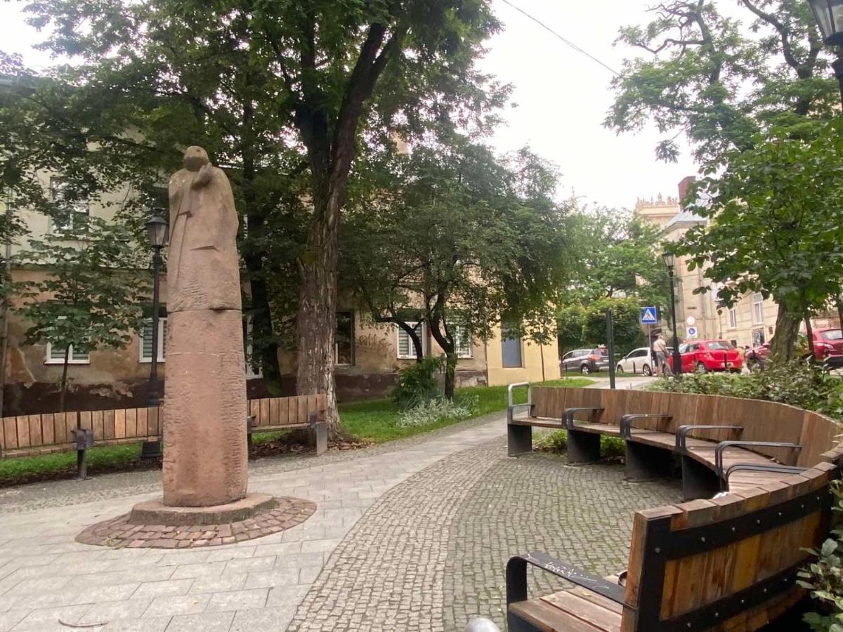 Вірменська 14 Центр З Балконом Не Далеко Від Ж Д Вокзалу Звітні Документи Apartman Lviv Kültér fotó
